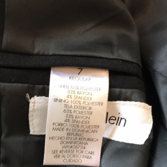 Boys Black Calvin Klein suit. - Picture 8 of 9